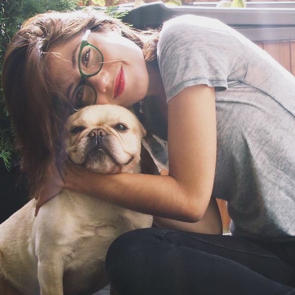 Meet your Posher, Courtney - Picture 5 of 7